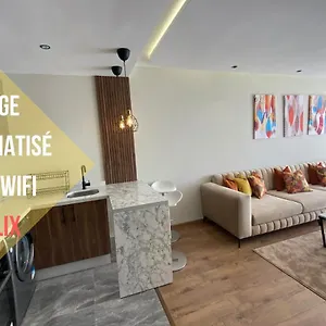 Modern 1 Bedroom 1min From Downtown Anoual Tramway , Casablanca Maroc